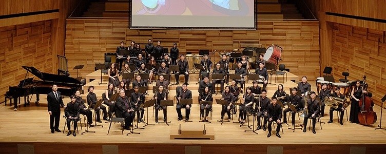Top of the Charts – A Wind Band Pop Concert